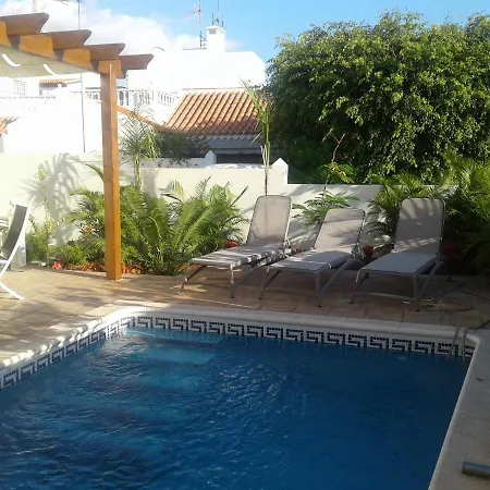 Seaside Luxurous Private 3 Bedroom With Swimming Pool Villa