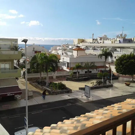 Seaside Luxurous Private 3 Bedroom With Swimming Pool Villa Costa Adeje (Tenerife)